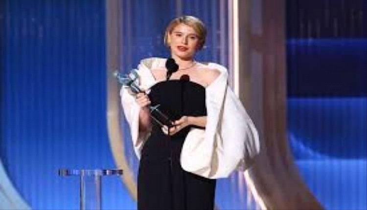 تألق استثنائي.. جيسي باكلي تنتزع أوسكار أفضل ممثلة عن فيلم Hamnet