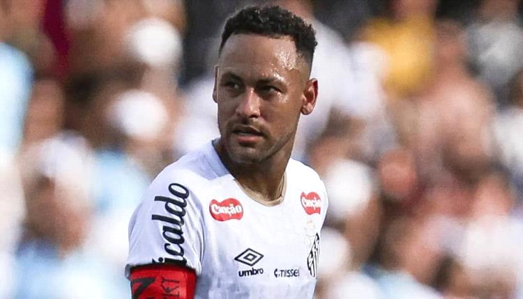 نيمار يوجّه رسالة إيمانية بعد استبعاده من منتخب البرازيل