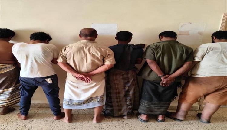 المهرة: إحباط خلية إجرامية للسرقة والمخدرات بمداهمة أمنية دقيقة