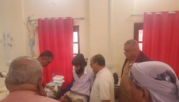 مدير الخدمات الطبية العسكرية يتفقد مستشفيي باصهيب وعبود ويشدد على جودة الرعاية