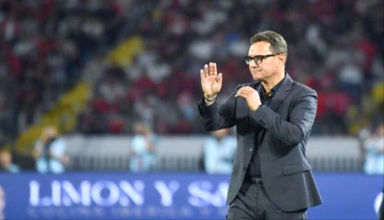 الوداد المغربي يعلن رحيل مدرب الفريق محمد بنهاشم