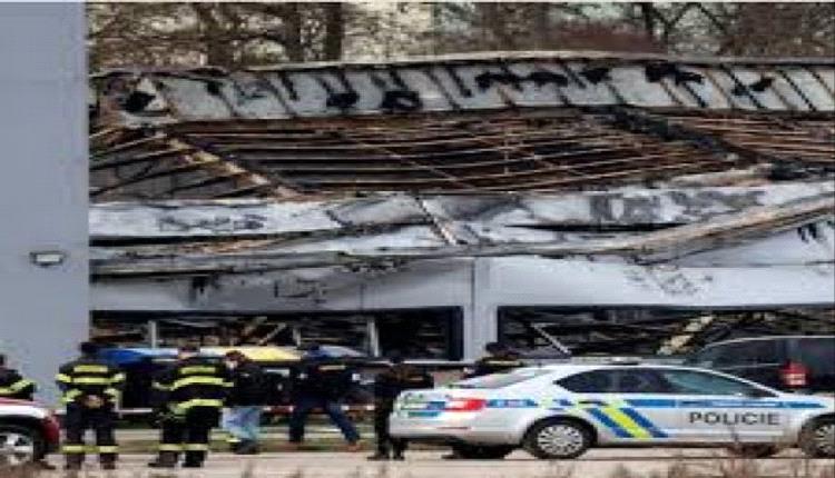 التشيك: القبض على ثلاثة مشتبه بهم بحريق متعمد لمجمع صناعي دفاعي