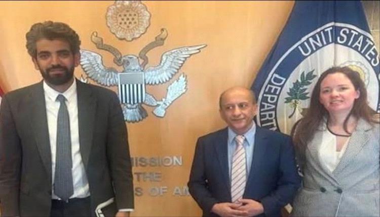 البيض يلتقي ممثلي البعثة الأمريكية في جنيف