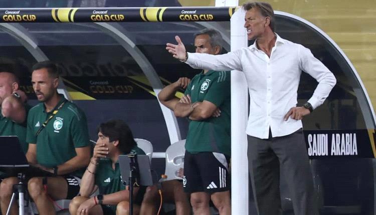 بعد أنباء الإقالة.. الاتحاد السعودي يحسم مستقبل رينارد
