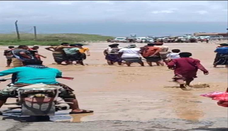 شقرة تحت حصار السيول: مناشدات عاجلة لإنقاذ المدينة