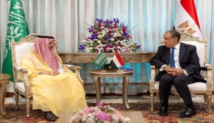 لقاء سعودي-مصري في إسلام آباد لتعزيز الاستقرار الإقليمي