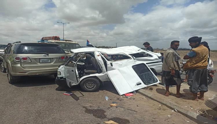 حادث مروع في لحج: 7 جرحى وخسائر مادية بالملايين