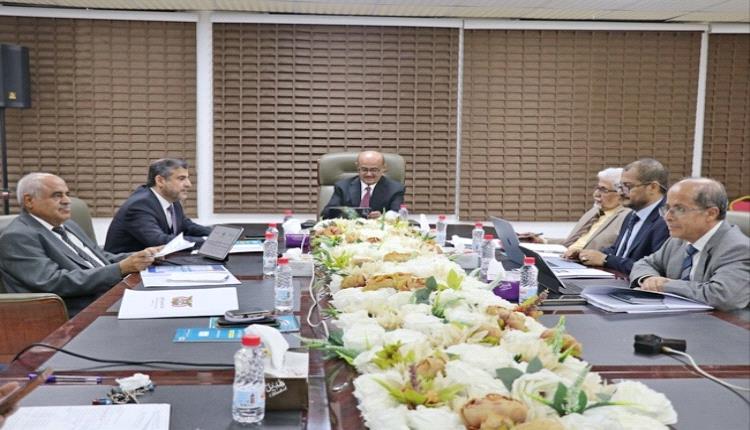 المركزي اليمني يتحرك بصمت: حزمة إجراءات لمعالجة أزمة السيولة دون إعلان التفاصيل