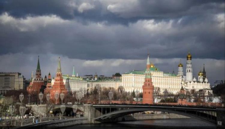 روسيا تطرد دبلوماسياً بريطانياً بتهمة التجسس وسط توتر دبلوماسي