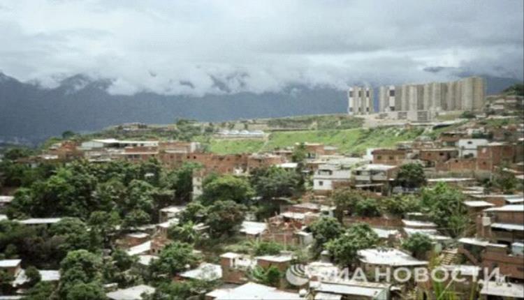 واشنطن تعيد سفارتها إلى كاراكاس بعد سبع سنوات