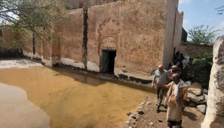 تعز: قافلة إغاثية عاجلة لـ1500 أسرة متضررة من السيول