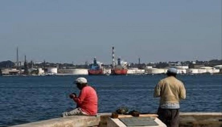 كوبا تلجأ للفاتيكان لكسر الحصار النفطي