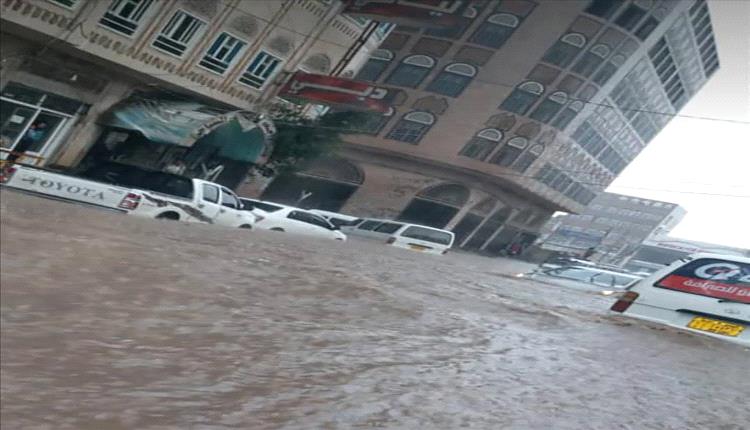 صنعاء تحت السيول: أمطار غزيرة تعيد الحياة وتكشف هشاشة البنية التحتية
