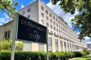 الخارجية الأمريكية تُنقل 40 ألف مواطن من الشرق الأوسط وسط تصاعد التوترات مع إيران