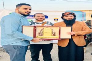 تقديراً لجهودة..شباب مديرية المعلا يكرمون المقدم مياس الجعدني