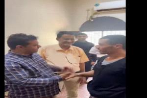 زيارة إنسانية في الشيخ عثمان… متابعة ميدانية لمستشفى الأمراض النفسية وسط لفتة طريفة