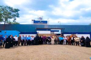 عدن تحت الاحتجاج: الانتقالي يواصل تصعيده السلمي ضد قرارات الإغلاق