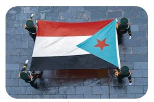 ما ينحني حرّ الجنوب للانكسار