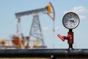 أسعار النفط تقفز بنسبة 5% مع تعثر مفاوضات التهدئة