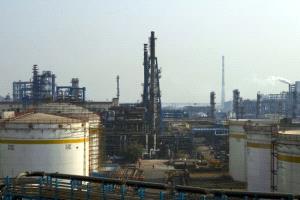 مصافي الهند تقتنص 30 مليون برميل من النفط الروسي