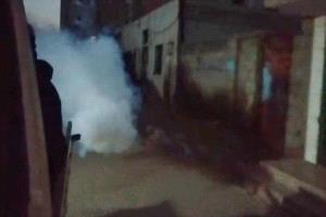 حملة رش ضبابي مكثفة في خور مكسر لمواجهة الحميات بعد الأمطار