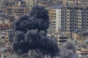 اغتيال قيادي إيراني بارز في أصفهان بغارات أمريكية إسرائيلية