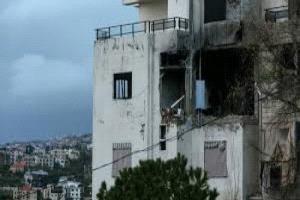 4 قتلى على الأقلّ في غارات على جنوب لبنان ليل