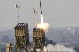 صواريخ إيرانية تضرب إسرائيل… إصابات في القدس والدفاعات تعترض الهجمات