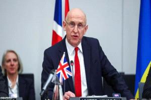 وزير بريطاني يلمح إلى تدخل روسي في استخدام إيران للمسيّرات