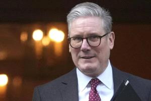 لندن وأوتاوا تبحثان تأمين الملاحة وفتح مضيق هرمز