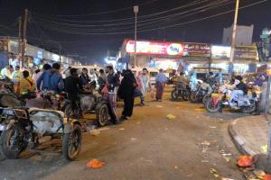 عدن تغرق في الفوضى: تكدس الدراجات النارية يعرقل حركة المرور