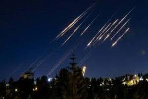 تصعيد على الحدود.. صافرات الإنذار تدوي في شمال إسرائيل بعد إطلاق صواريخ من لبنان