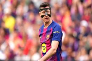 العروض التركية تغري ليفاندوفسكي وتقلق برشلونة