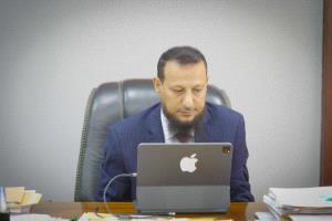 عدن وباريس تبحثان تعزيز الشراكة لدعم التنمية