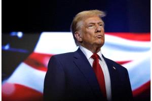 ترامب: تدمير معظم الأسطول الإيراني ونقطة اللاعودة تقترب