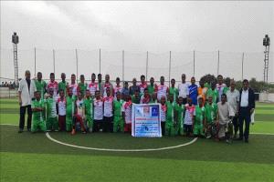 نجوم الزمن الجميل يضيئون جعار في مباراة عيدية مبهجة