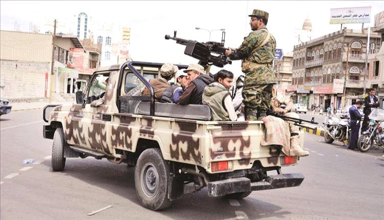 تصاعد التوتر داخل صفوف الحوثيين وسط خلافات داخلية وانتقادات لـ"فيلم الاعترافات"
