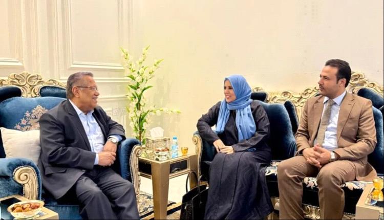بن دغر: تمكين المرأة اليمنية ضرورة أساسية للتنمية وصناعة السلام