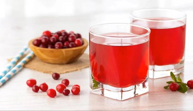 عصير التوت البري يعزز علاج التهابات المسالك البولية

