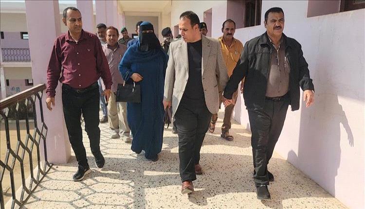 الداؤودي يثمّن جاهزية مدارس البريقة لانطلاق امتحانات النقل للعام الدراسي 2025–2026