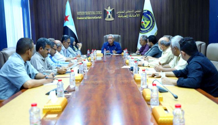 الأمانة العامة للانتقالي تشيد بالاحتشاد الجماهيري لتجديد التفويض الشعبي للرئيس الزُبيدي

