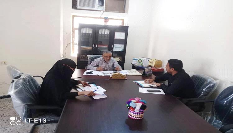 أبين: بحث سبل تعزيز التعاون بين مكتب الشؤون الاجتماعية ومؤسسات المجتمع المدني