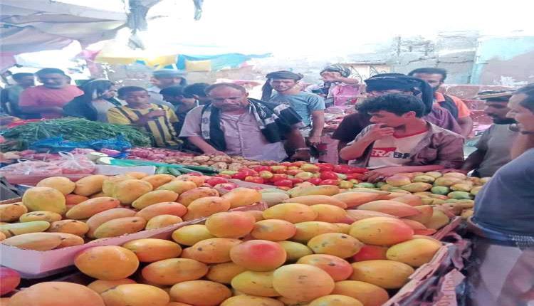 حملة ميدانية في طور الباحة تُلزم المخابز بتخفيض سعر الروتي وتحسين الوزن