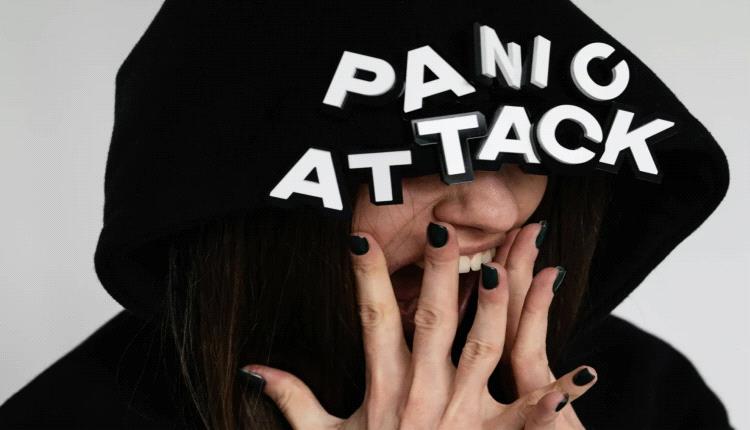 عندما يهاجمك القلق فجأة: ماذا يحدث خلال نوبة الهلع؟