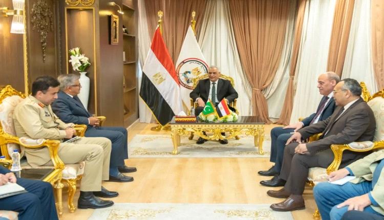 مصر وباكستان تعززان تعاونهما العسكري بتدشين صناعات دفاعية