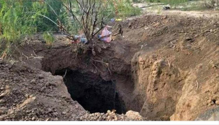 أعمال حفر مجهولة داخل مقبرة في الحوطة بلحج تثير غضب واستياء الأهالي