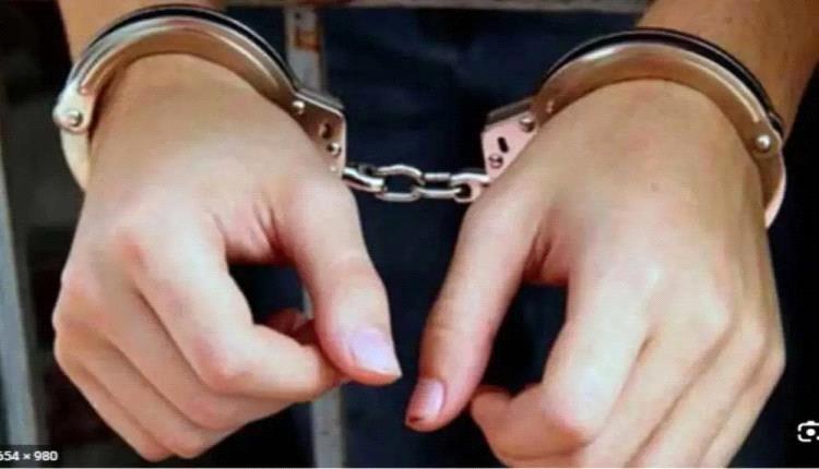 إحباط نشاط ترويج مخدرات وضبط متهم في وادي العين وحوره