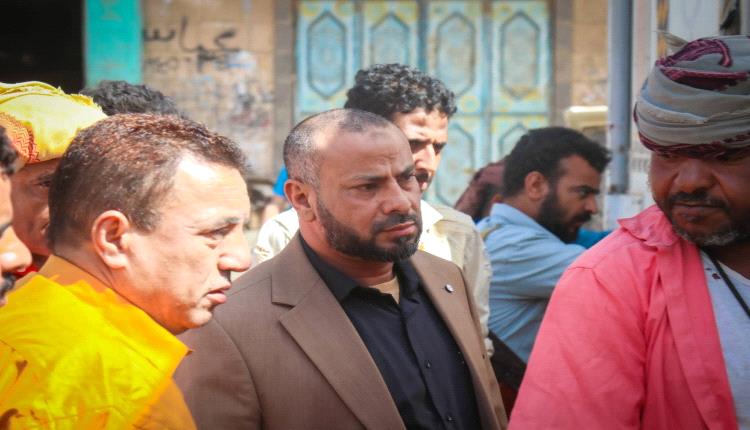 محافظ الضالع يدشّن توزيع أدوية ومستلزمات طبية لـ67 مرفقاً صحياً بدعم دولي