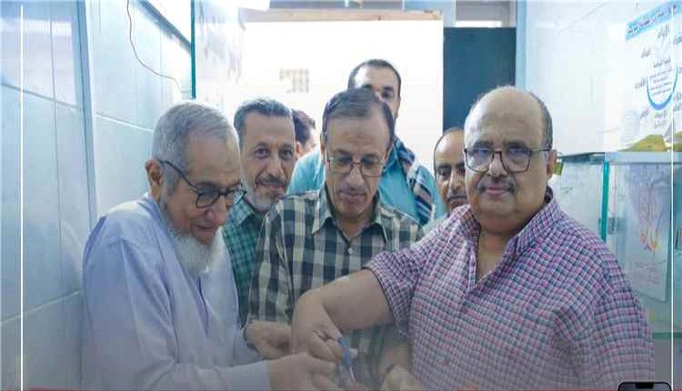 افتتاح مخيم طبي مجاني للأمراض المزمنة في المنصورة بدعم صحي وخيري بعدن