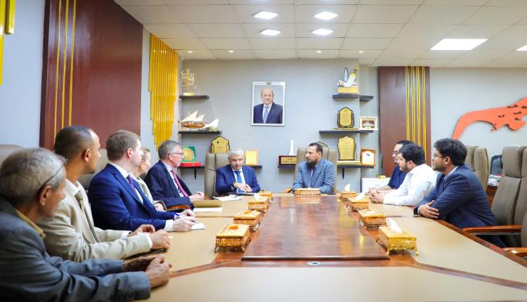 محافظ عدن يبحث مع وفد أممي الأوضاع الأمنية والخدمية وجهود دعم الاستقرار